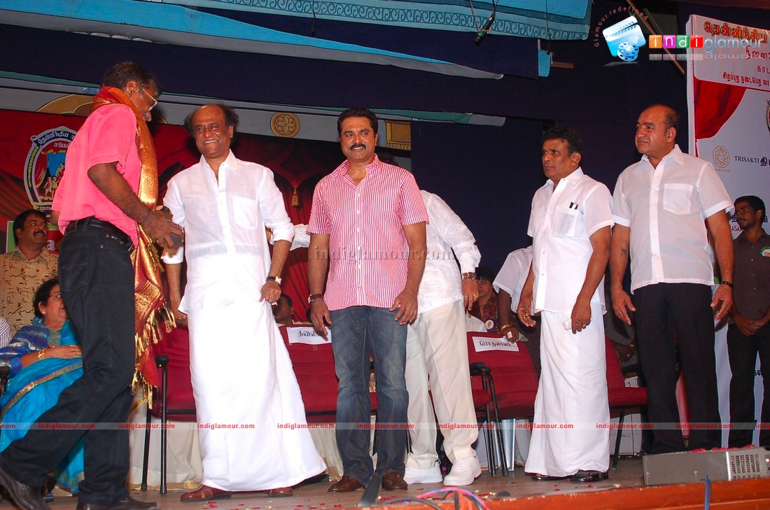 Rajini at Ninaivalaigal Final Day Event hd photo